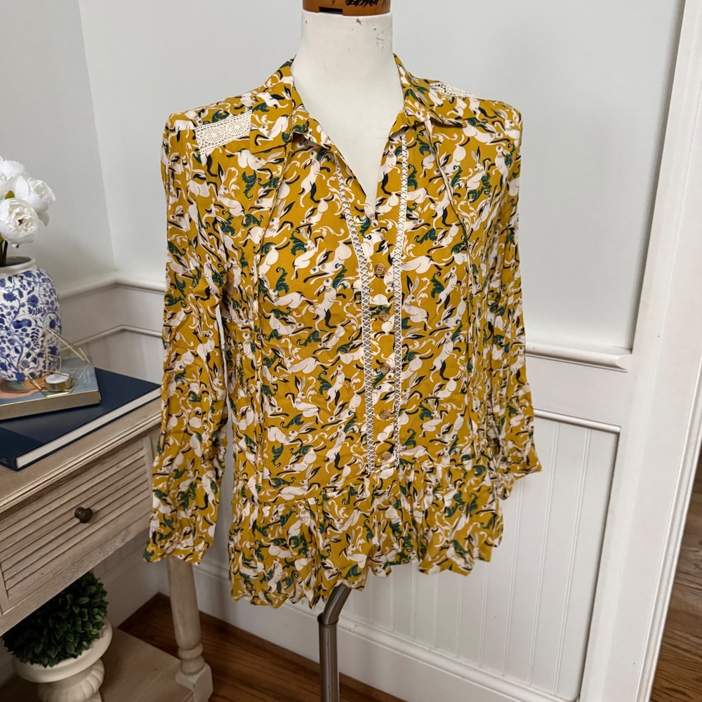 Maeve by Anthropologie Yellow Crane Print Ruffle Hem Button Up Blouse S